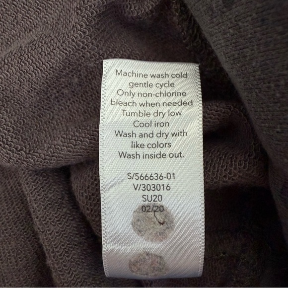 Women’s Athleta Studio To Street Paint Splatter Pullover Sweatshirt Size XS - Picture 14 of 16